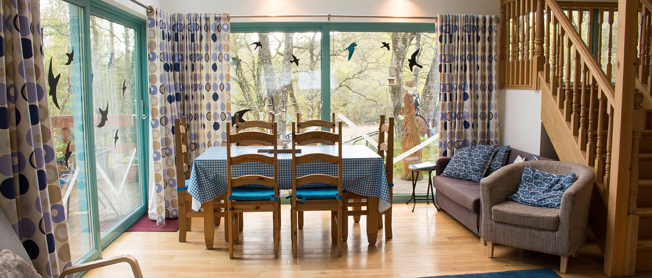 pt-dining-area ptarmigan dining area